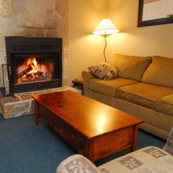Maligne Lodge *