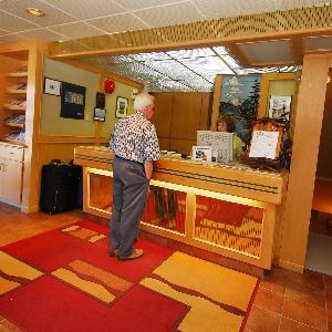 Maligne Lodge